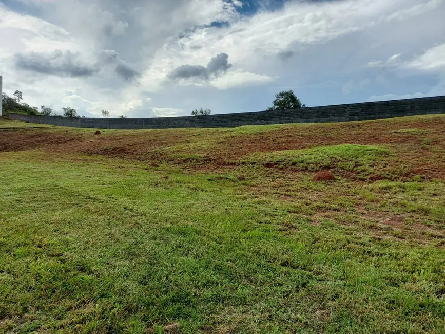 Foto 3 de Terreno / Lote à venda, 600m2 em Atibaia - SP