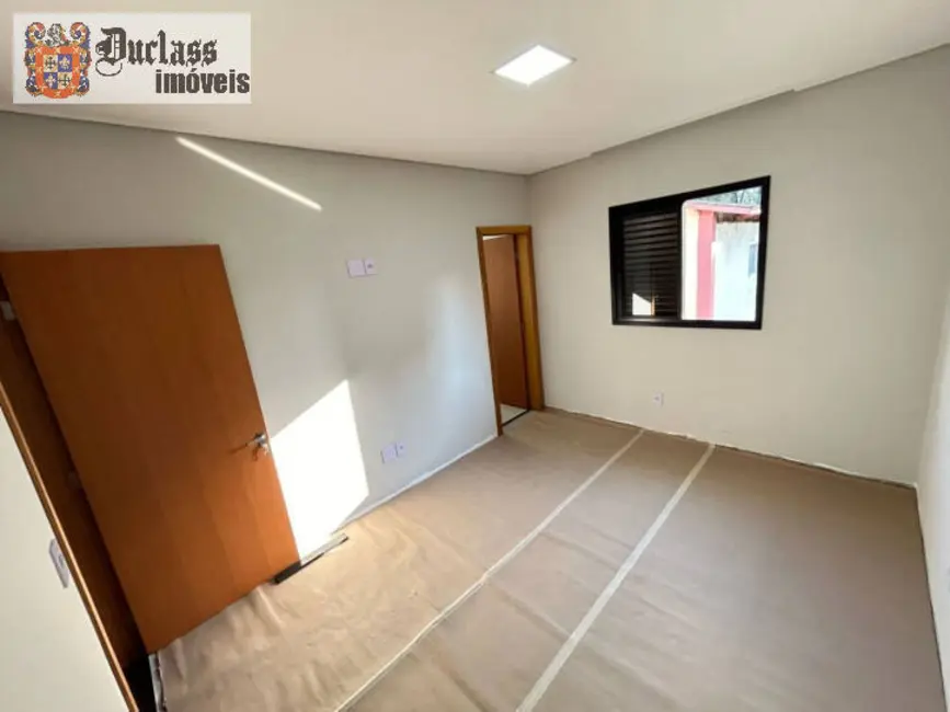 Foto 6 de Sobrado com 3 quartos à venda, 230m2 em Sao Bernardo Do Campo - SP