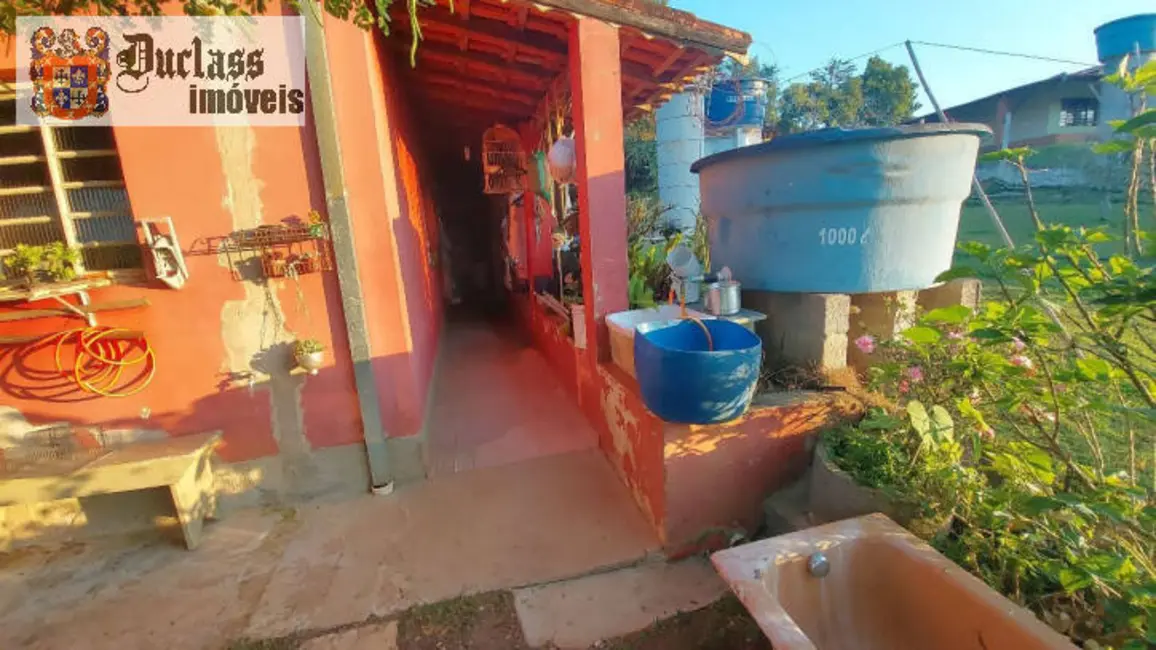 Chácara com 3 quartos à venda, 150m2 em Ibiuna - SP - imagem 8 Foto 8 de Chácara com 3 quartos à venda, 150m2 em Ibiuna - SP