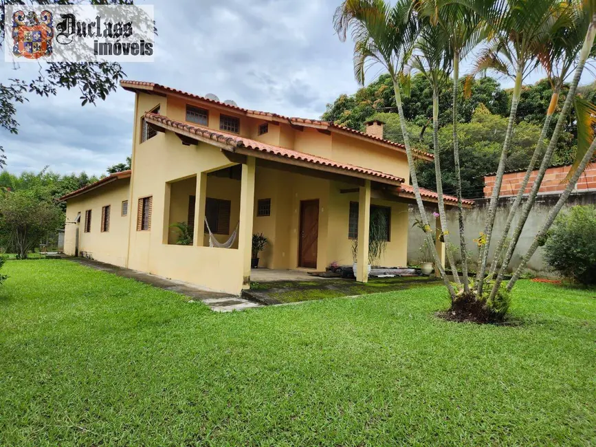 Foto 1 de Chácara com 3 quartos à venda, 219m2 em Vila Velha, Cacapava - SP