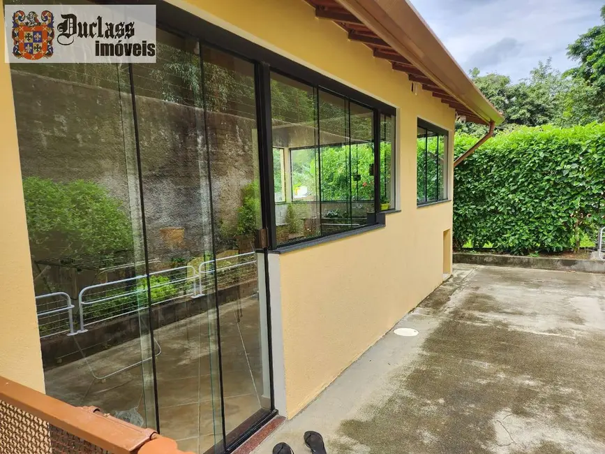 Chácara com 3 quartos à venda, 1704m2 em Vila Velha, Cacapava - SP - imagem 7 Foto 7 de Chácara com 3 quartos à venda, 1704m2 em Vila Velha, Cacapava - SP