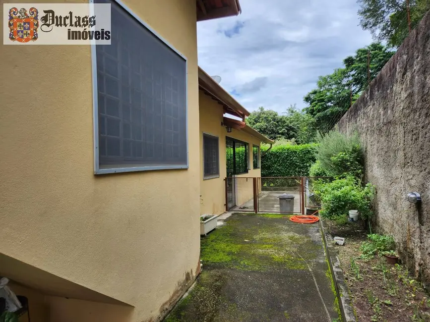 Chácara com 3 quartos à venda, 1704m2 em Vila Velha, Cacapava - SP - imagem 4 Foto 4 de Chácara com 3 quartos à venda, 1704m2 em Vila Velha, Cacapava - SP
