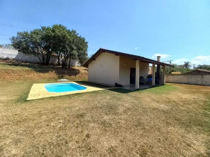 Foto 1 de Chácara com 2 quartos à venda, 65m2 em Cachoeira, Atibaia - SP