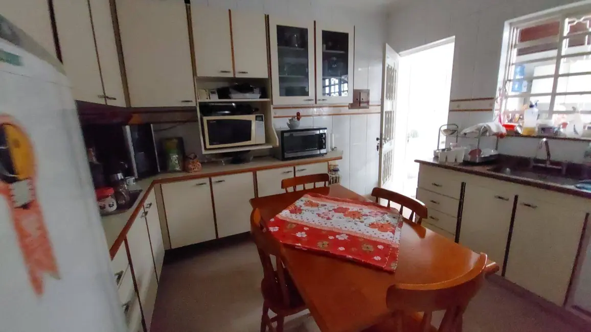 Foto 19 de Casa com 3 quartos à venda, 202m2 em Alvinópolis, Atibaia - SP