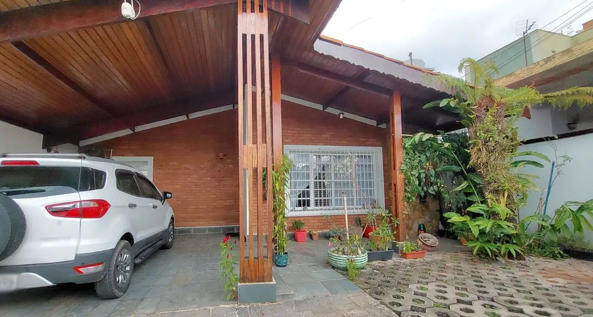 Foto 1 de Casa com 3 quartos à venda, 202m2 em Alvinópolis, Atibaia - SP