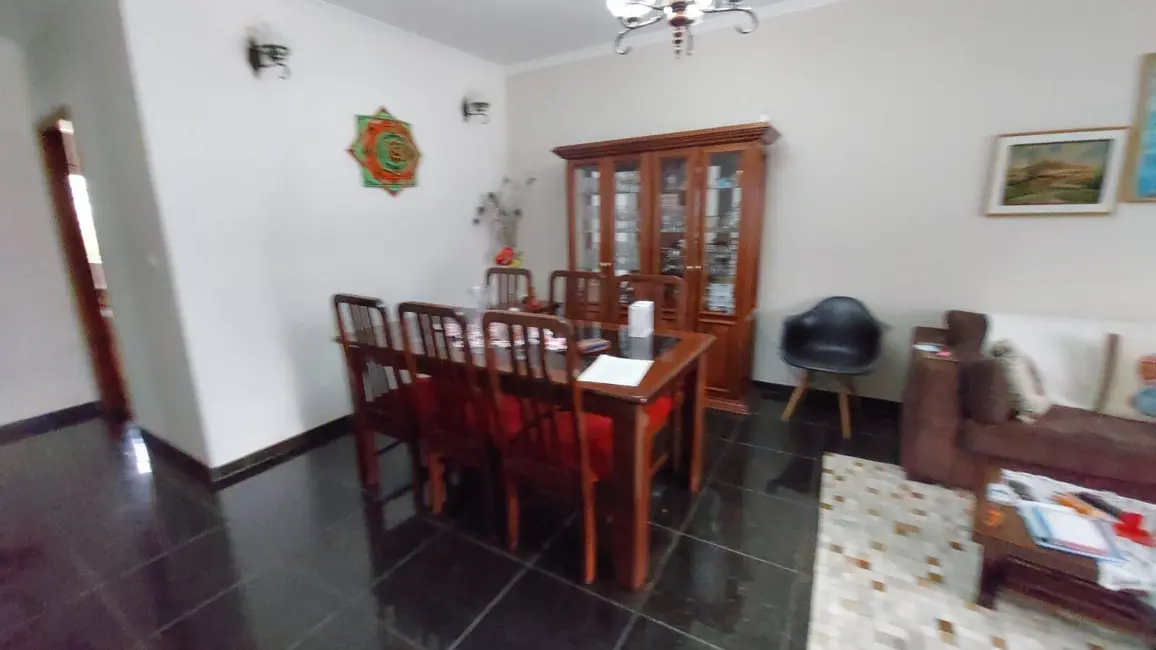 Foto 17 de Casa com 3 quartos à venda, 202m2 em Alvinópolis, Atibaia - SP