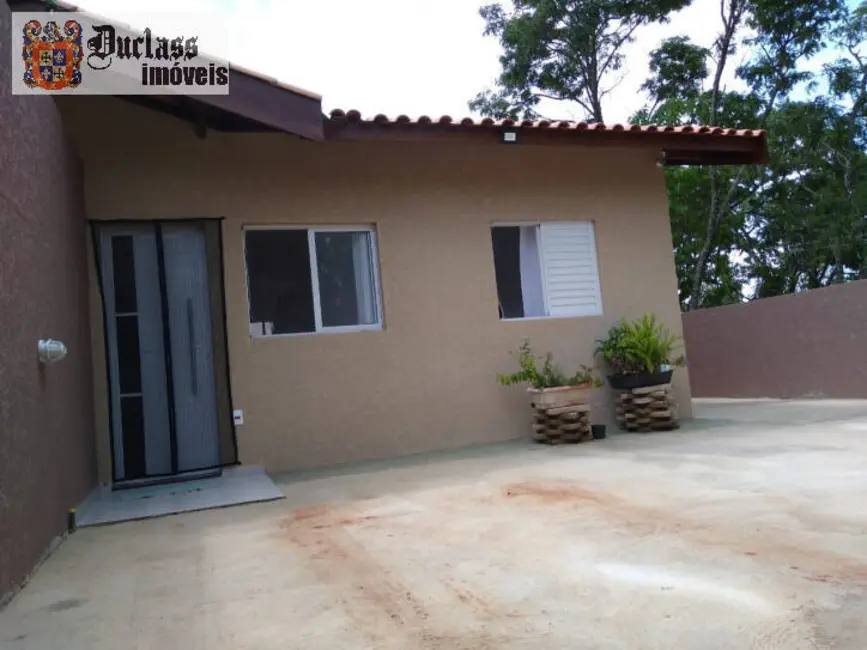 Foto 2 de Casa com 2 quartos à venda, 54m2 em Jardim Santo Antônio, Atibaia - SP