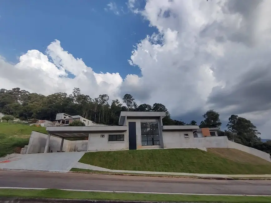 Foto 1 de Casa com 3 quartos à venda, 160m2 em Atibaia - SP