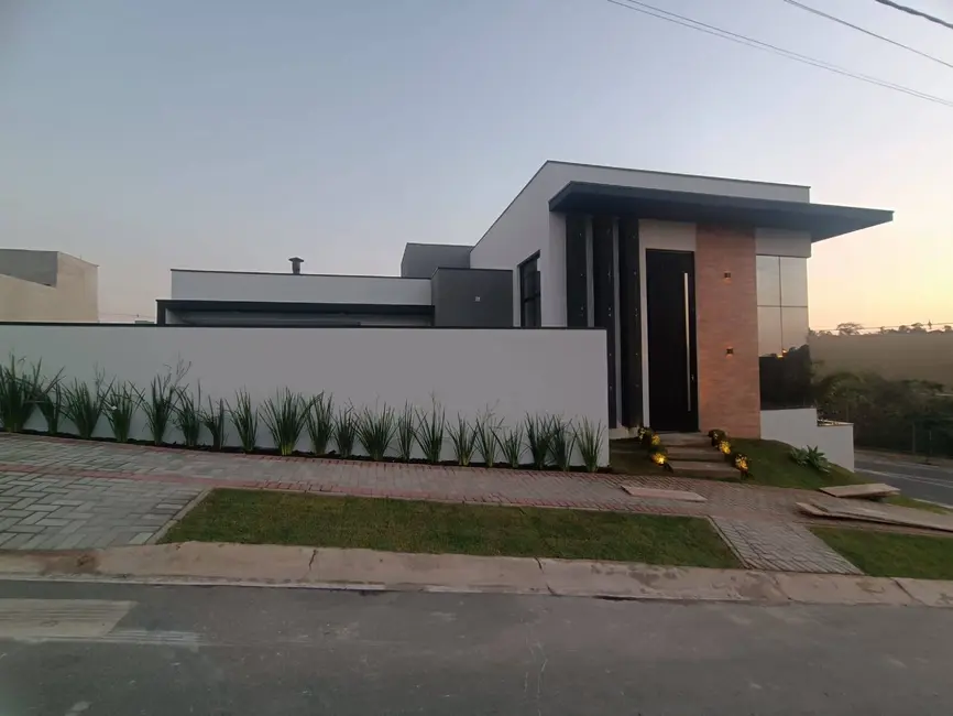 Foto 2 de Casa com 3 quartos à venda, 300m2 em Jardim Laguna, Indaiatuba - SP