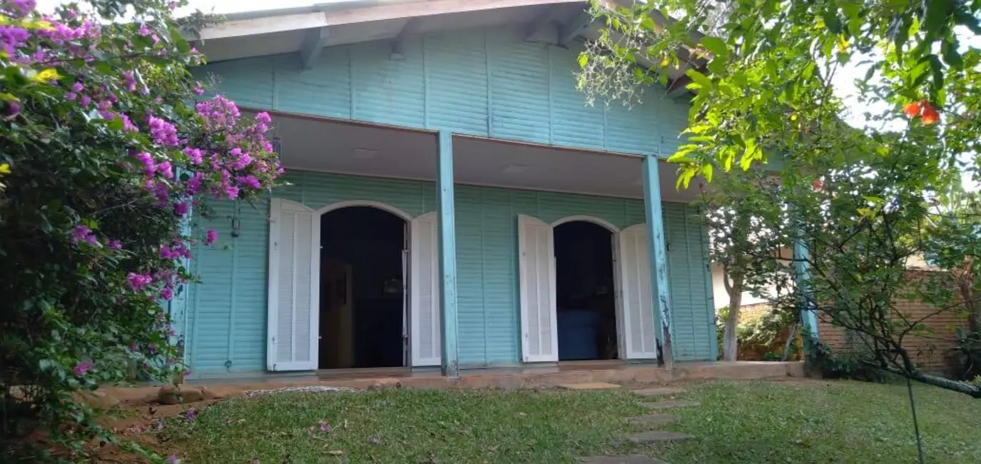 Foto 1 de Casa com 3 quartos à venda, 320m2 em Jardim do Lago, Atibaia - SP