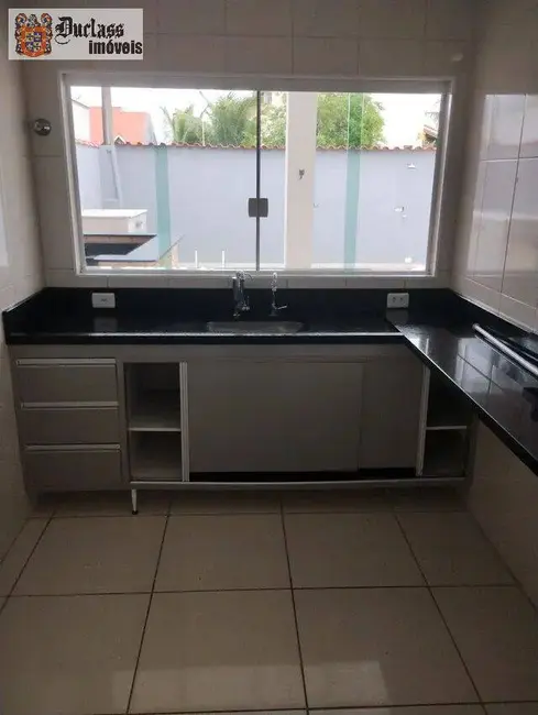Foto 3 de Casa com 3 quartos à venda, 140m2 em Centro, Peruibe - SP