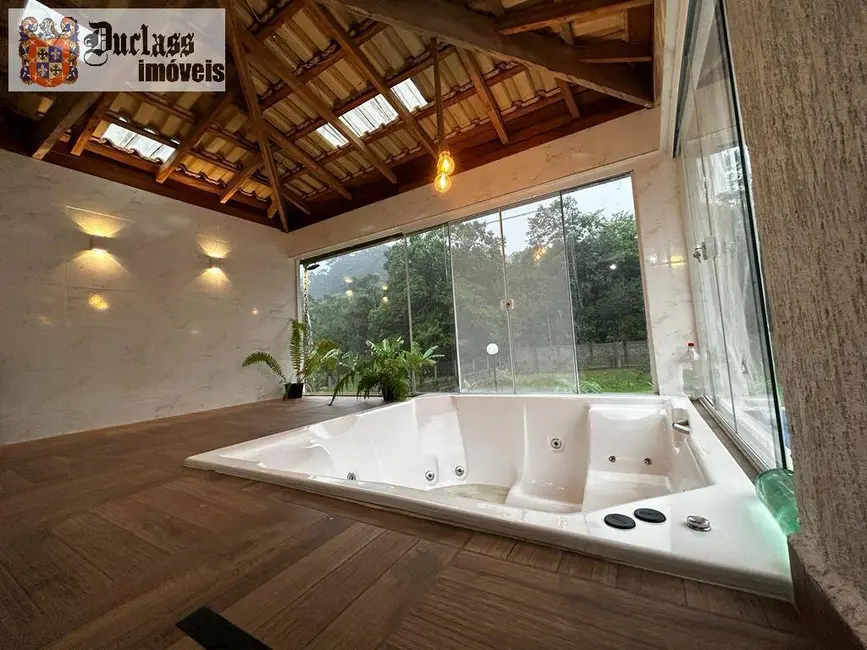 Chácara com 4 quartos à venda, 300m2 em Peruibe - SP - imagem 4 Foto 4 de Chácara com 4 quartos à venda, 300m2 em Peruibe - SP