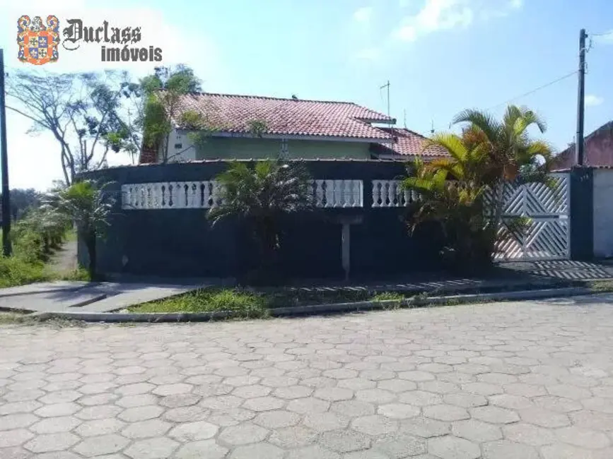 Foto 1 de Casa com 3 quartos à venda, 125m2 em Peruibe - SP