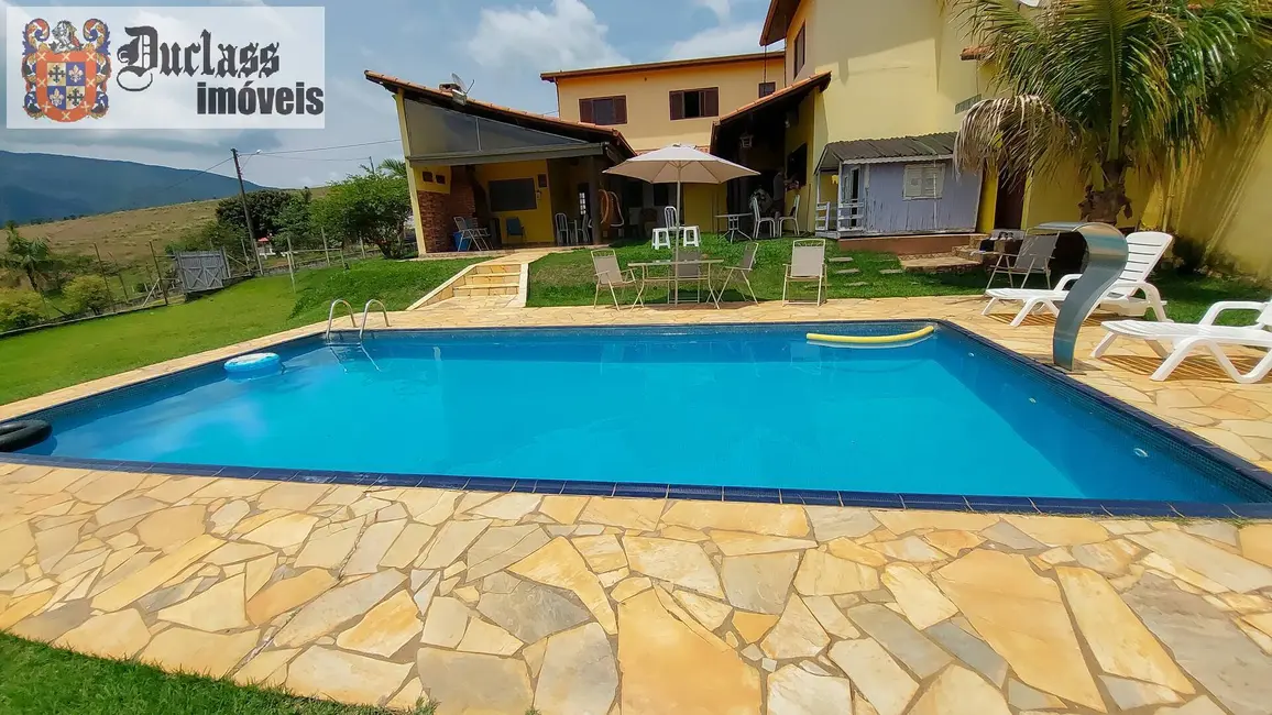 Chácara com 4 quartos à venda, 272m2 em Extrema - MG - imagem 4 Foto 4 de Chácara com 4 quartos à venda, 272m2 em Extrema - MG