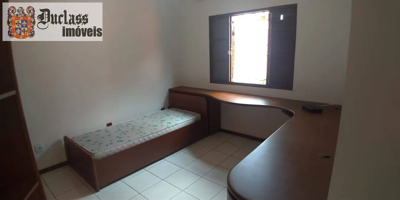 Casa com 2 quartos à venda, 147m2 em Jardim do Lago, Atibaia - SP - imagem 9 Foto 9 de Casa com 2 quartos à venda, 147m2 em Jardim do Lago, Atibaia - SP