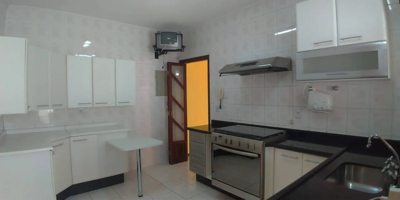 Foto 7 de Casa com 2 quartos à venda, 147m2 em Jardim do Lago, Atibaia - SP