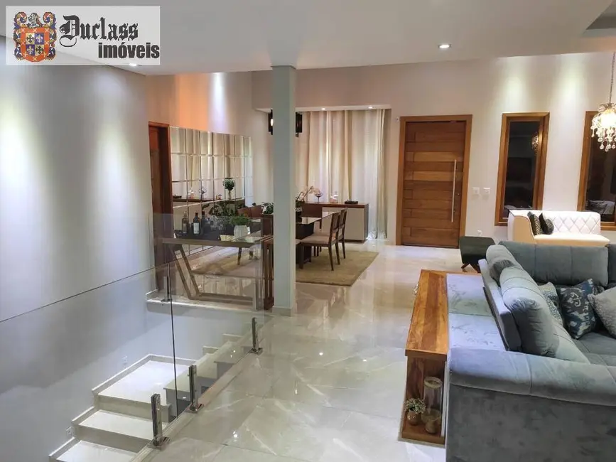 Foto 4 de Sobrado com 3 quartos à venda, 800m2 em Esmeralda Park (Caucaia do Alto), Cotia - SP