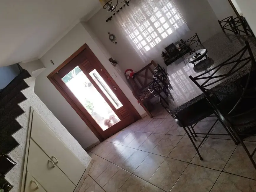 Foto 6 de Sobrado com 4 quartos à venda, 317m2 em Jardim Maristela, Atibaia - SP