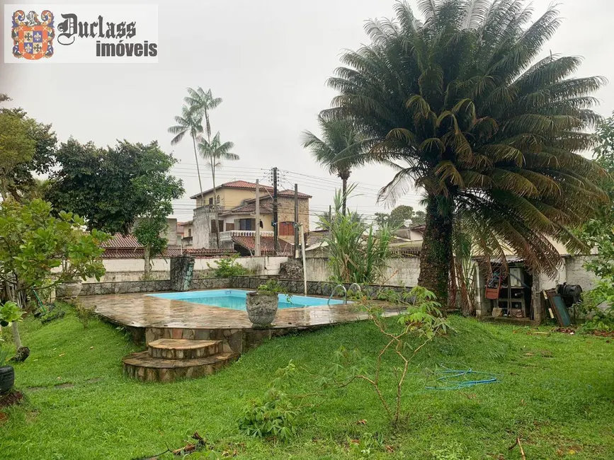 Foto 3 de Casa com 8 quartos à venda, 450m2 em Caraguatatuba - SP