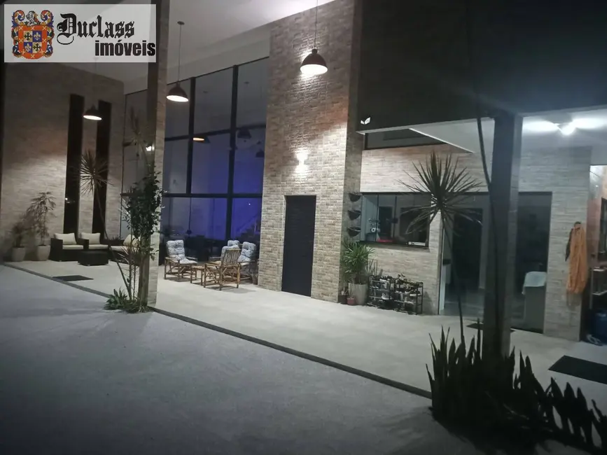 Sobrado com 4 quartos à venda, 360m2 em Ubatuba - SP - imagem 3 Foto 3 de Sobrado com 4 quartos à venda, 360m2 em Ubatuba - SP