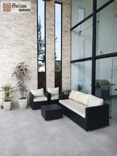 Sobrado com 4 quartos à venda, 360m2 em Ubatuba - SP - imagem 8 Foto 8 de Sobrado com 4 quartos à venda, 360m2 em Ubatuba - SP