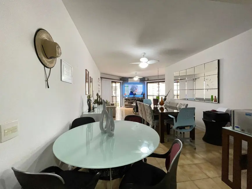 Foto 8 de Apartamento com 3 quartos à venda, 177m2 em Barra Funda, Guaruja - SP