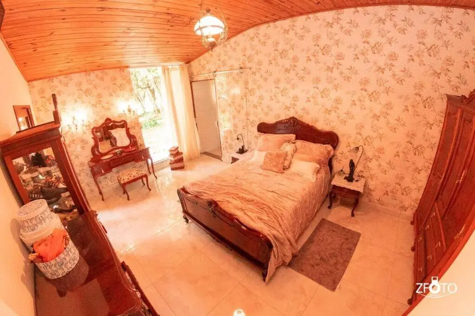 Chácara com 3 quartos à venda, 479m2 em Dos Finco, Sao Bernardo Do Campo - SP - imagem 8 Foto 8 de Chácara com 3 quartos à venda, 479m2 em Dos Finco, Sao Bernardo Do Campo - SP