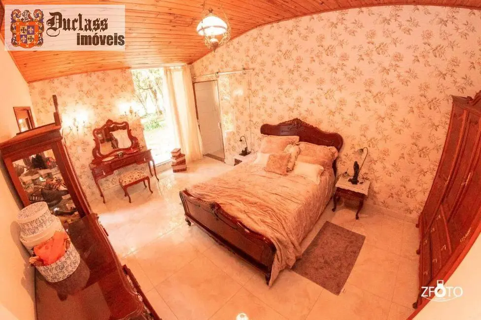 Chácara com 3 quartos à venda, 479m2 em Dos Finco, Sao Bernardo Do Campo - SP - imagem 8 Foto 8 de Chácara com 3 quartos à venda, 479m2 em Dos Finco, Sao Bernardo Do Campo - SP