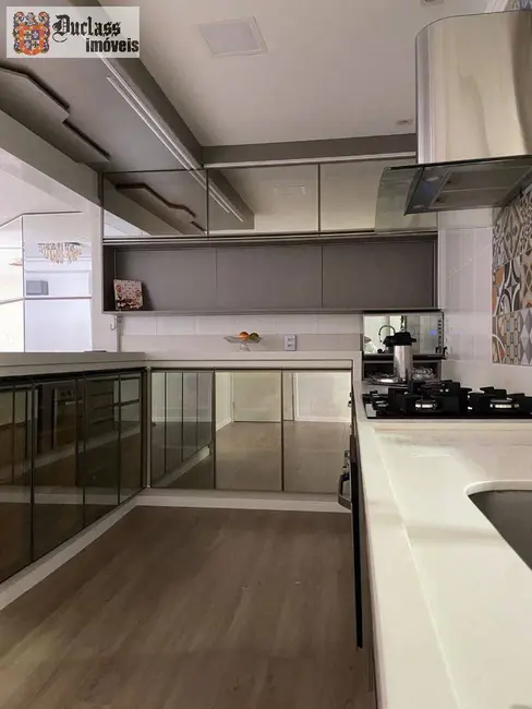 Foto 4 de Apartamento com 4 quartos à venda, 233m2 em Praia Grande - SP