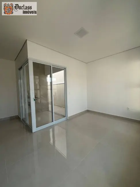 Casa com 3 quartos à venda, 91m2 em Jardim Marambaia, Jundiai - SP - imagem 5 Foto 5 de Casa com 3 quartos à venda, 91m2 em Jardim Marambaia, Jundiai - SP