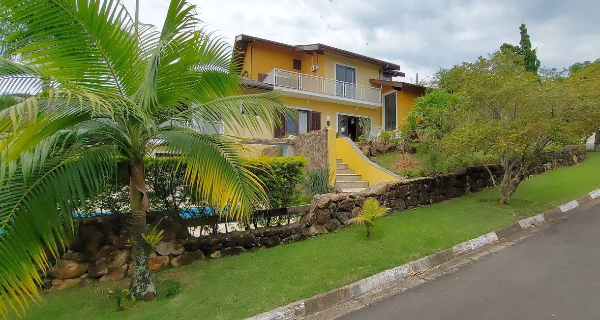 Foto 2 de Sobrado com 5 quartos à venda, 326m2 em Atibaia - SP