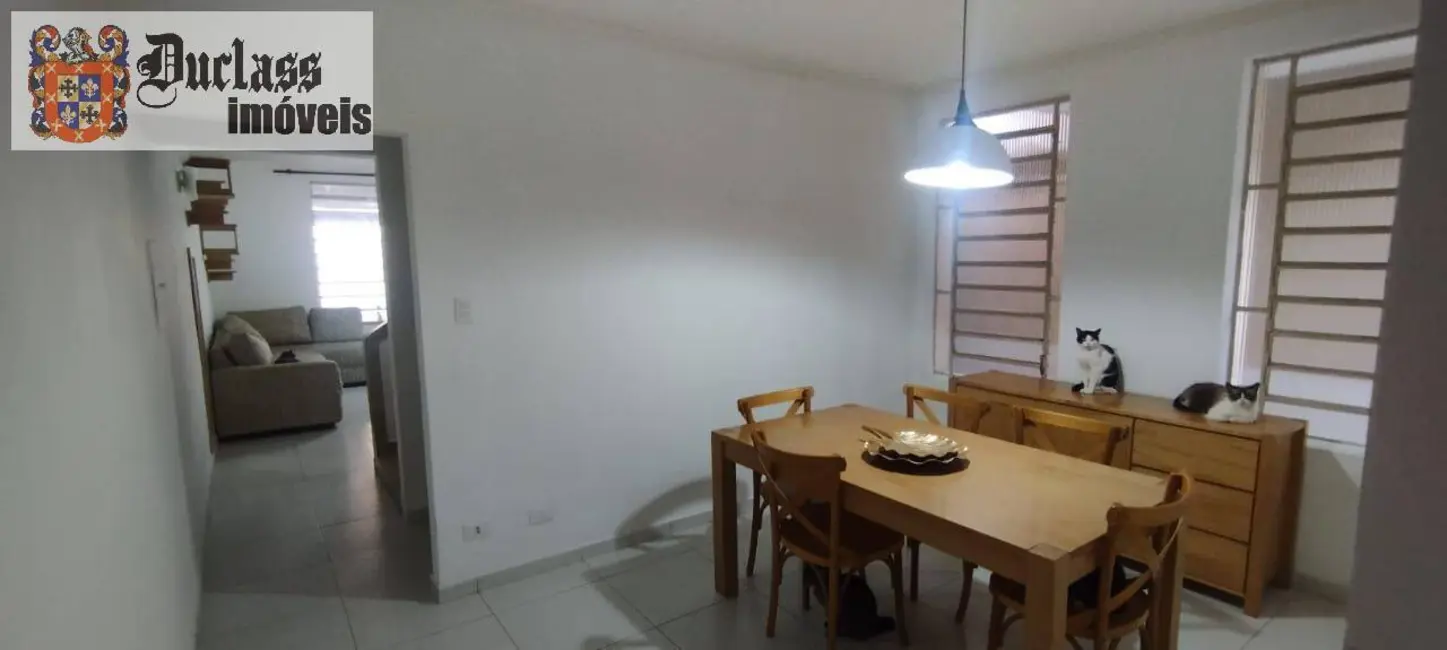 Sobrado com 4 quartos à venda, 132m2 em Centro, Taubate - SP - imagem 6 Foto 6 de Sobrado com 4 quartos à venda, 132m2 em Centro, Taubate - SP