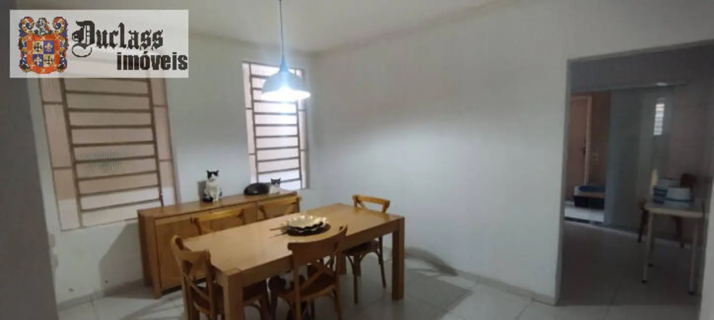 Foto 5 de Sobrado com 4 quartos à venda, 131m2 em Centro, Taubate - SP