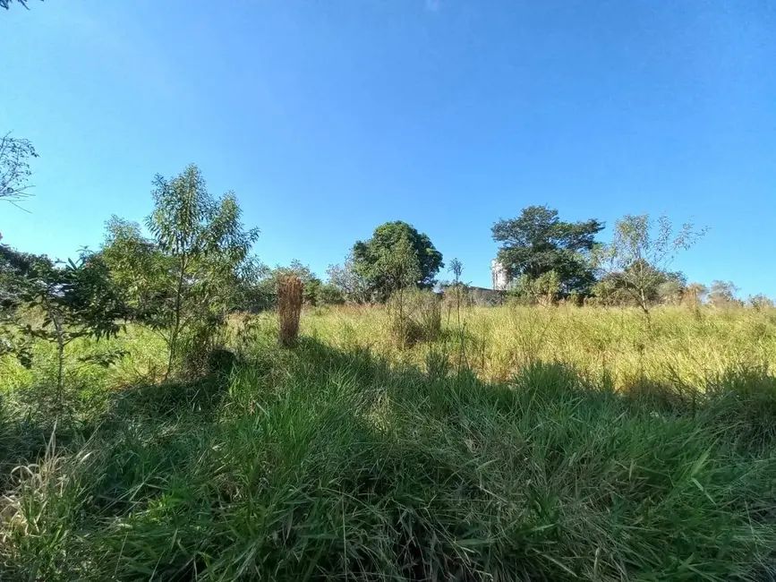 Foto 2 de Terreno / Lote à venda, 1075m2 em Piracaia - SP