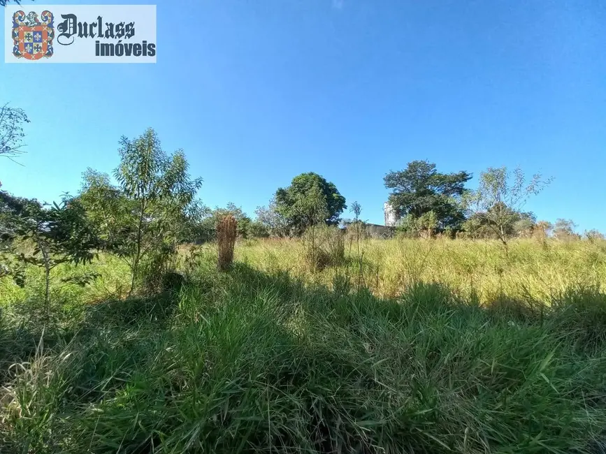 Foto 2 de Terreno / Lote à venda, 1075m2 em Piracaia - SP