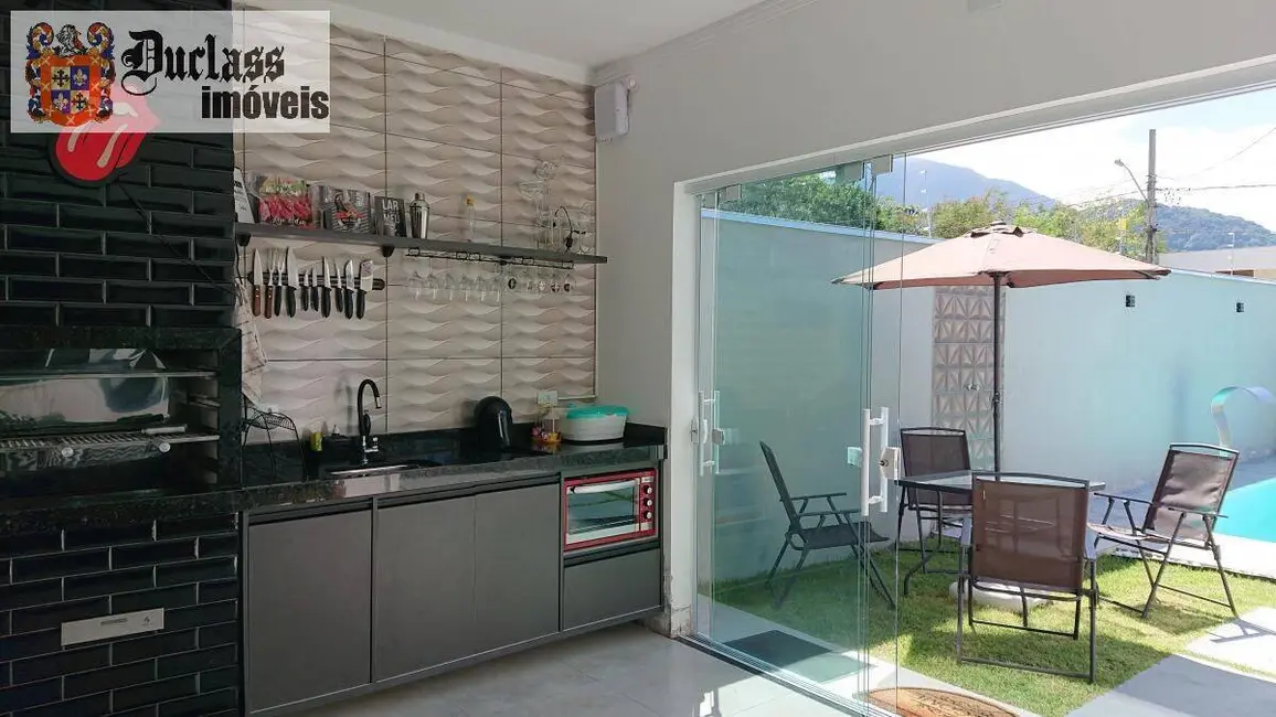 Foto 4 de Casa com 3 quartos à venda, 107m2 em Massaguaçu, Caraguatatuba - SP