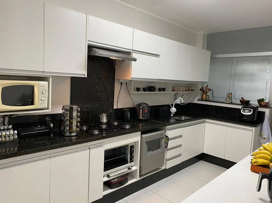 Foto 8 de Apartamento com 3 quartos à venda, 154m2 em Centro, Peruibe - SP