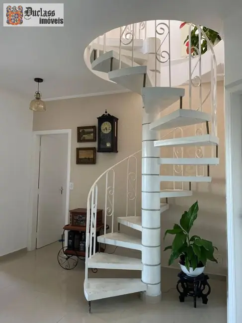 Apartamento com 3 quartos à venda, 154m2 em Peruibe - SP - imagem 4 Foto 4 de Apartamento com 3 quartos à venda, 154m2 em Peruibe - SP