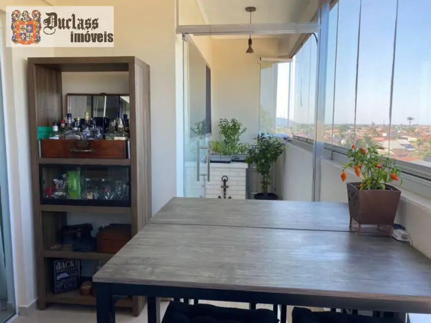 Apartamento com 3 quartos à venda, 154m2 em Peruibe - SP - imagem 5 Foto 5 de Apartamento com 3 quartos à venda, 154m2 em Peruibe - SP