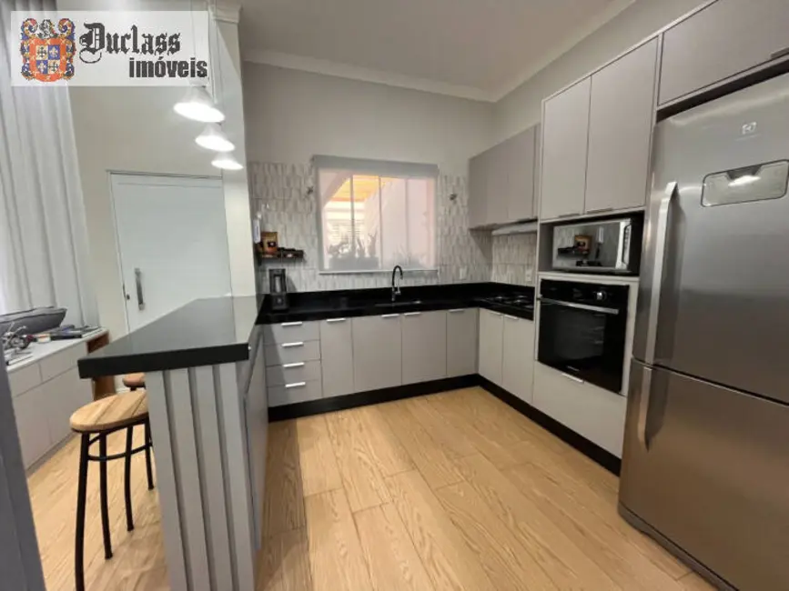 Foto 4 de Casa com 3 quartos à venda, 132m2 em Jardim Moriyama, Indaiatuba - SP