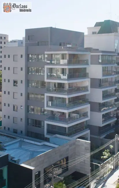 Foto 2 de Apartamento com 3 quartos à venda, 217m2 em Jardim Paulista, São Paulo - SP