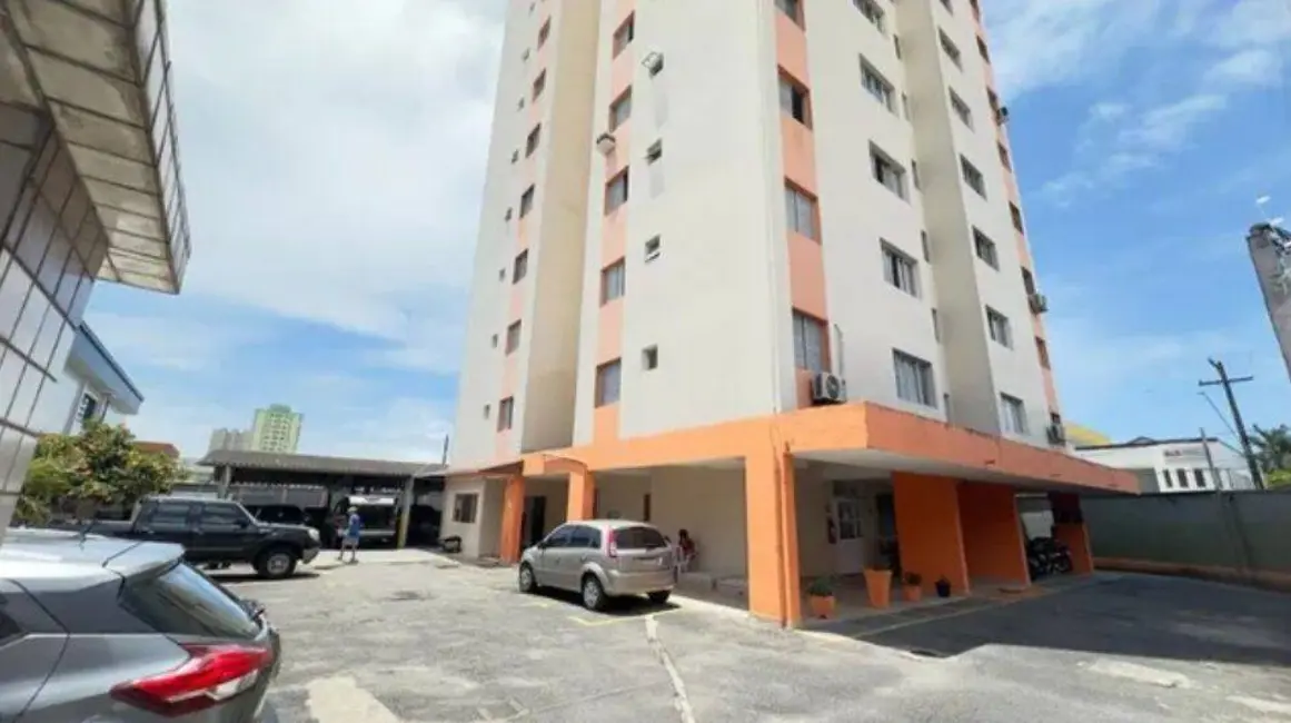 Foto 2 de Apartamento com 2 quartos à venda, 55m2 em Mirim, Praia Grande - SP