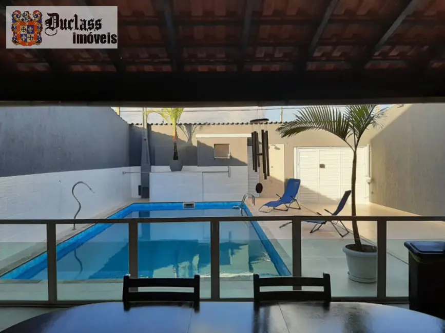 Foto 9 de Sobrado com 5 quartos à venda, 340m2 em Itanhaem - SP