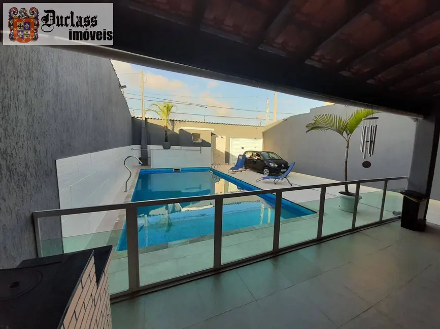 Sobrado com 5 quartos à venda, 340m2 em Itanhaem - SP - imagem 8 Foto 8 de Sobrado com 5 quartos à venda, 340m2 em Itanhaem - SP