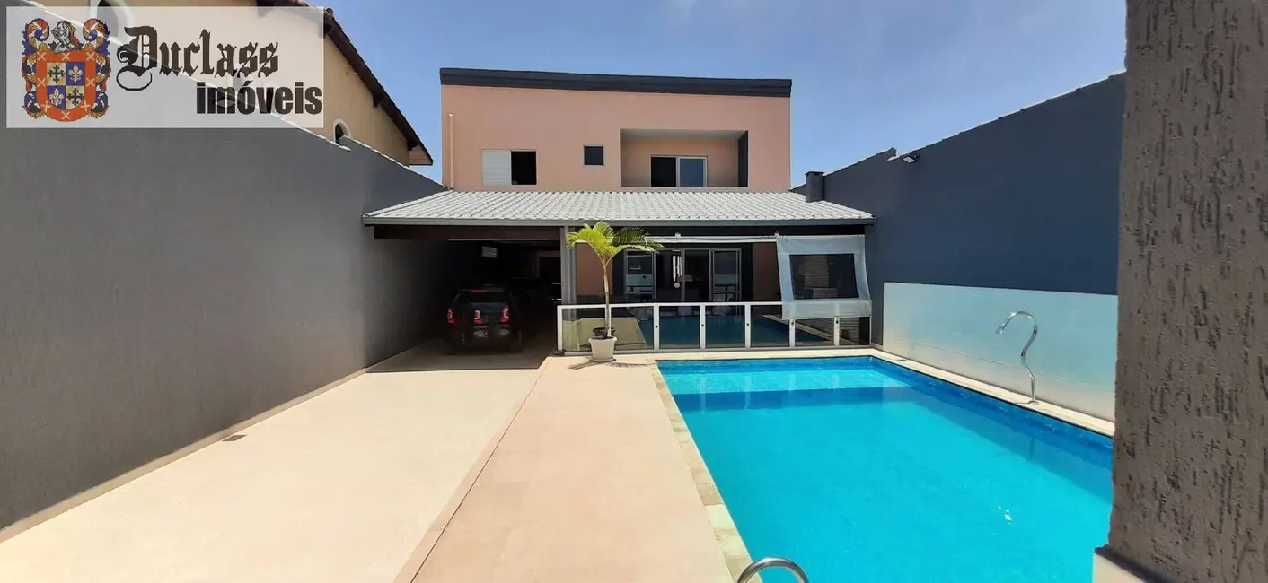 Sobrado com 5 quartos à venda, 340m2 em Itanhaem - SP - imagem 1 Foto 1 de Sobrado com 5 quartos à venda, 340m2 em Itanhaem - SP