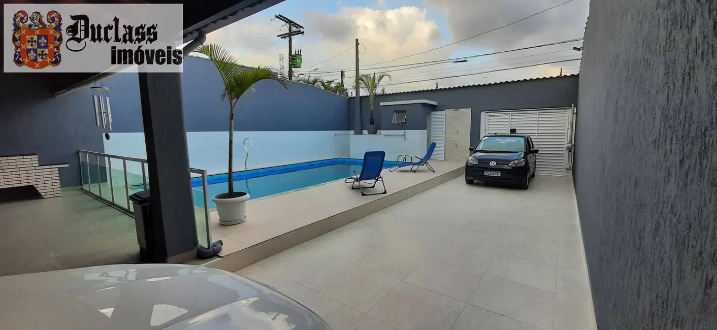 Sobrado com 5 quartos à venda, 340m2 em Itanhaem - SP - imagem 7 Foto 7 de Sobrado com 5 quartos à venda, 340m2 em Itanhaem - SP