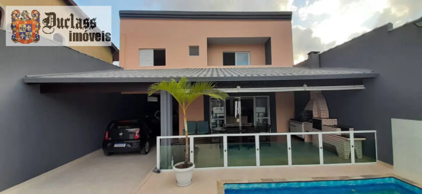 Foto 2 de Sobrado com 5 quartos à venda, 340m2 em Itanhaem - SP