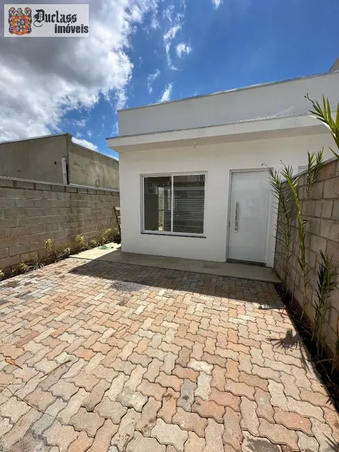 Casa com 3 quartos à venda, 90m2 em Extrema - MG - imagem 1 Foto 1 de Casa com 3 quartos à venda, 90m2 em Extrema - MG