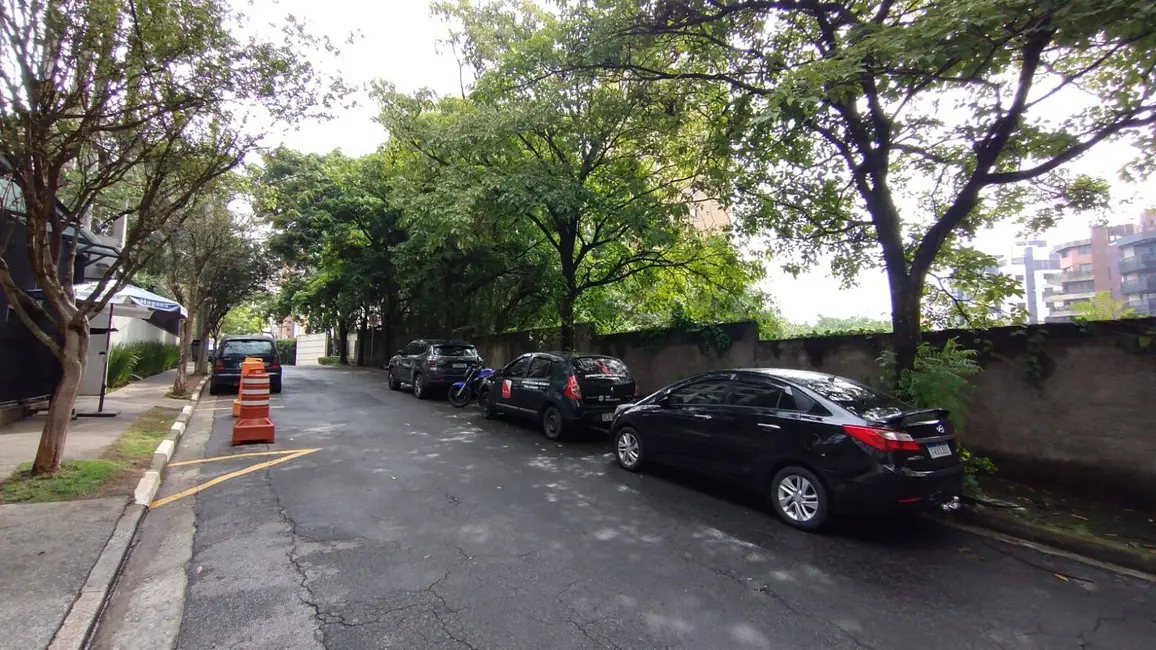 Foto 6 de Terreno / Lote à venda, 737m2 em Vila Suzana, São Paulo - SP