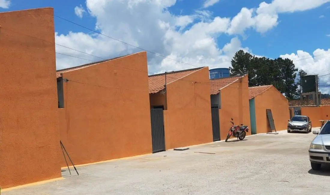 Foto 1 de Casa com 2 quartos à venda, 350m2 em Chácaras Fernão Dias, Atibaia - SP